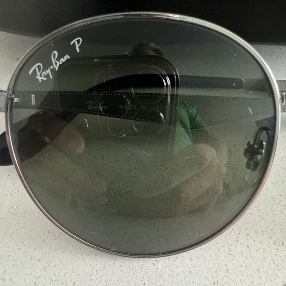 Ray-Ban 90s Style Metallic Silver Sunglasses with Dark Green Lenses - Picture 3 of 12